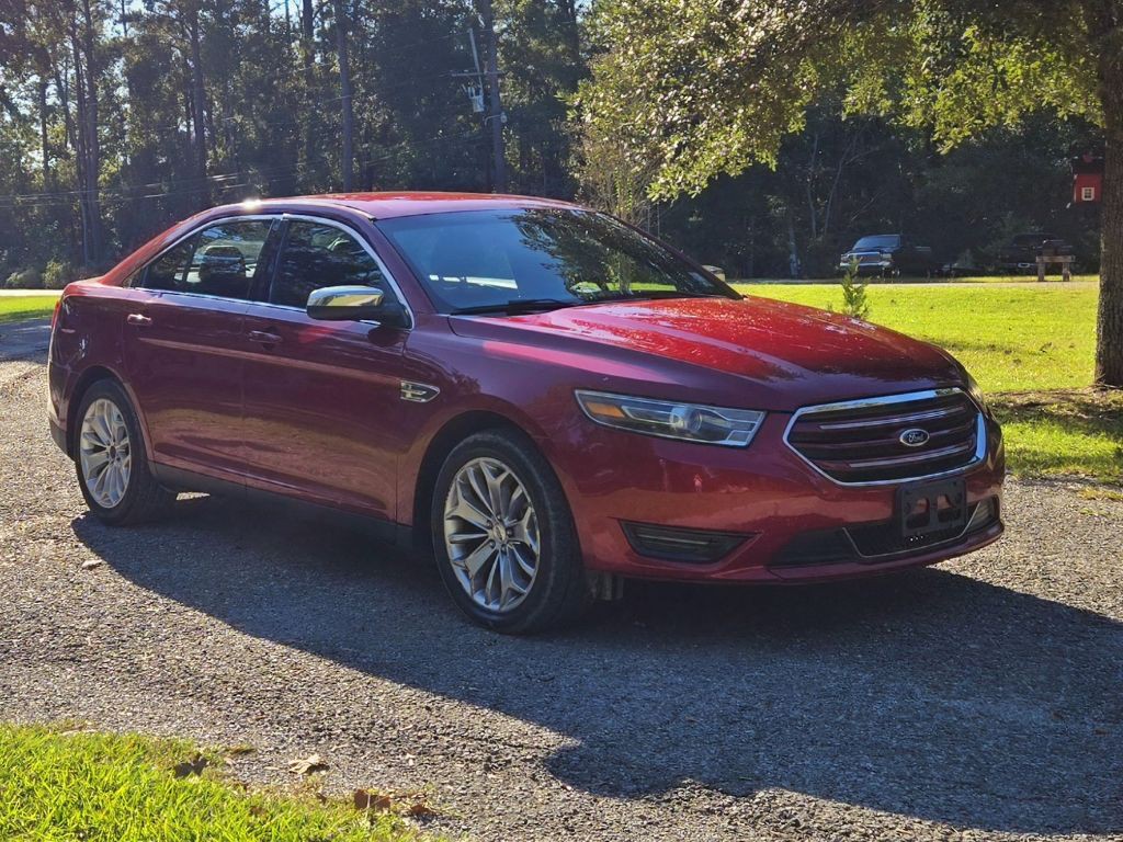 2015 Ford Taurus Image 4