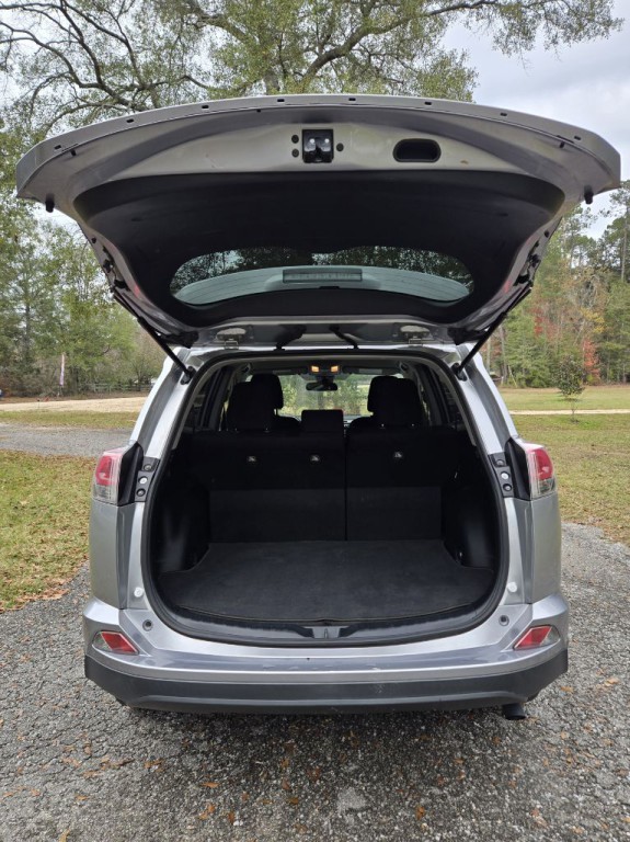 2018 Toyota Rav4 Image 8