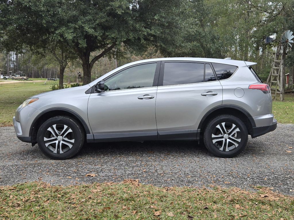 2018 Toyota Rav4 Image 9