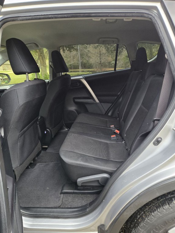 2018 Toyota Rav4 Image 10