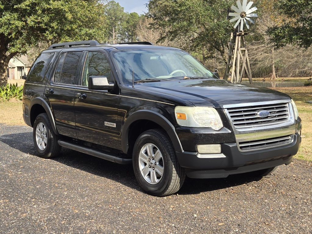 2007 Ford Explorer Image 9