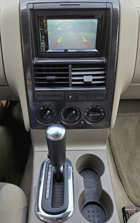 2007 Ford Explorer Image 12