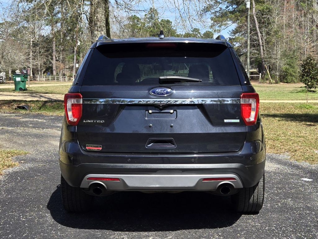 2017 Ford Explorer Image 7