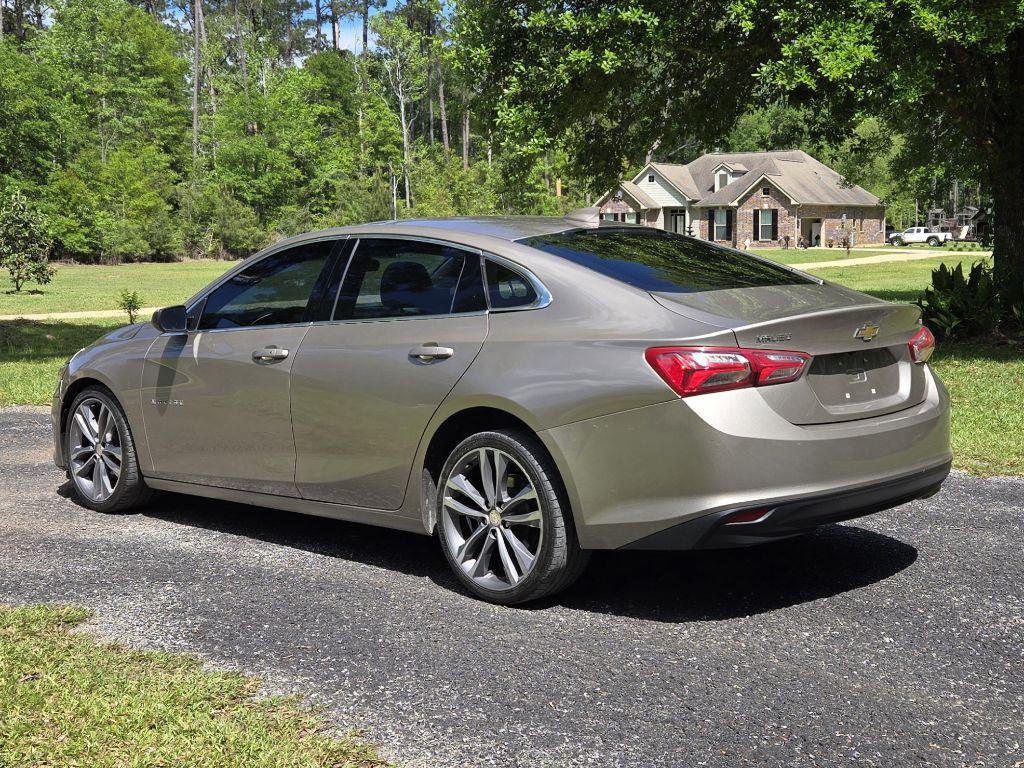 2022 Chevrolet Malibu Image 4