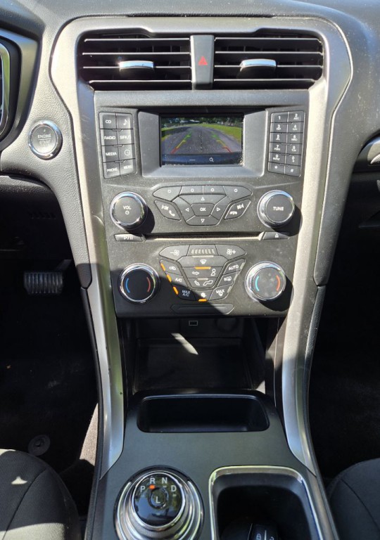 2017 Ford Fusion Image 14