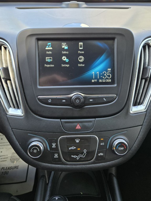 2018 Chevrolet Malibu Image 13