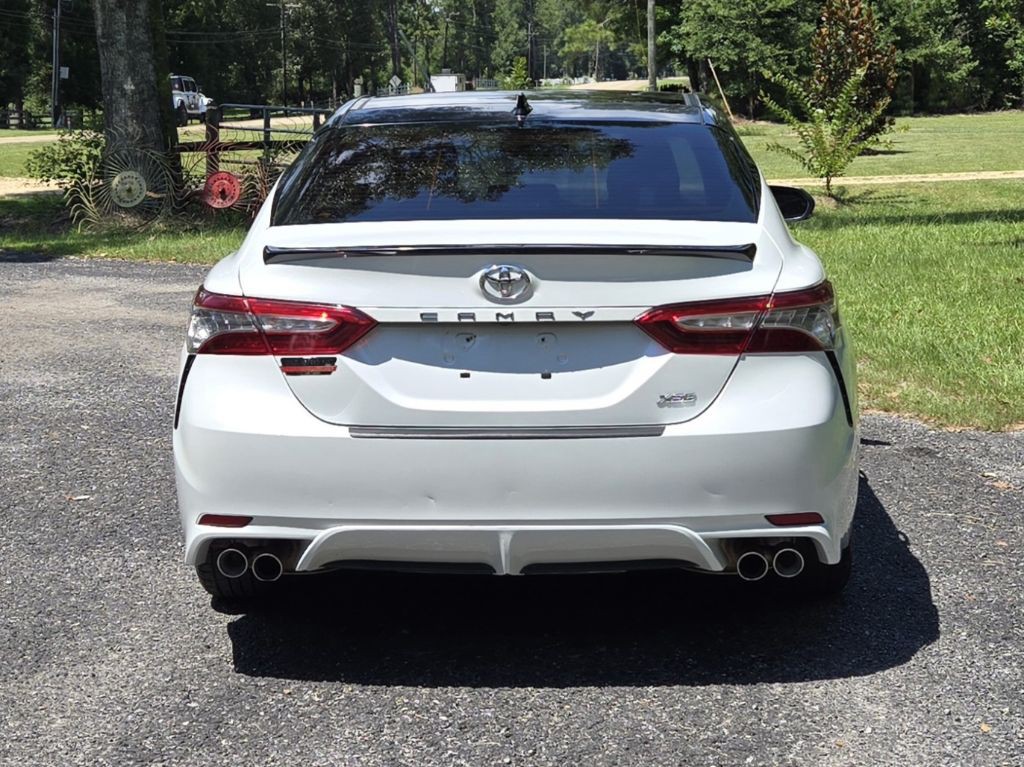 2019 Toyota Camry Image 7