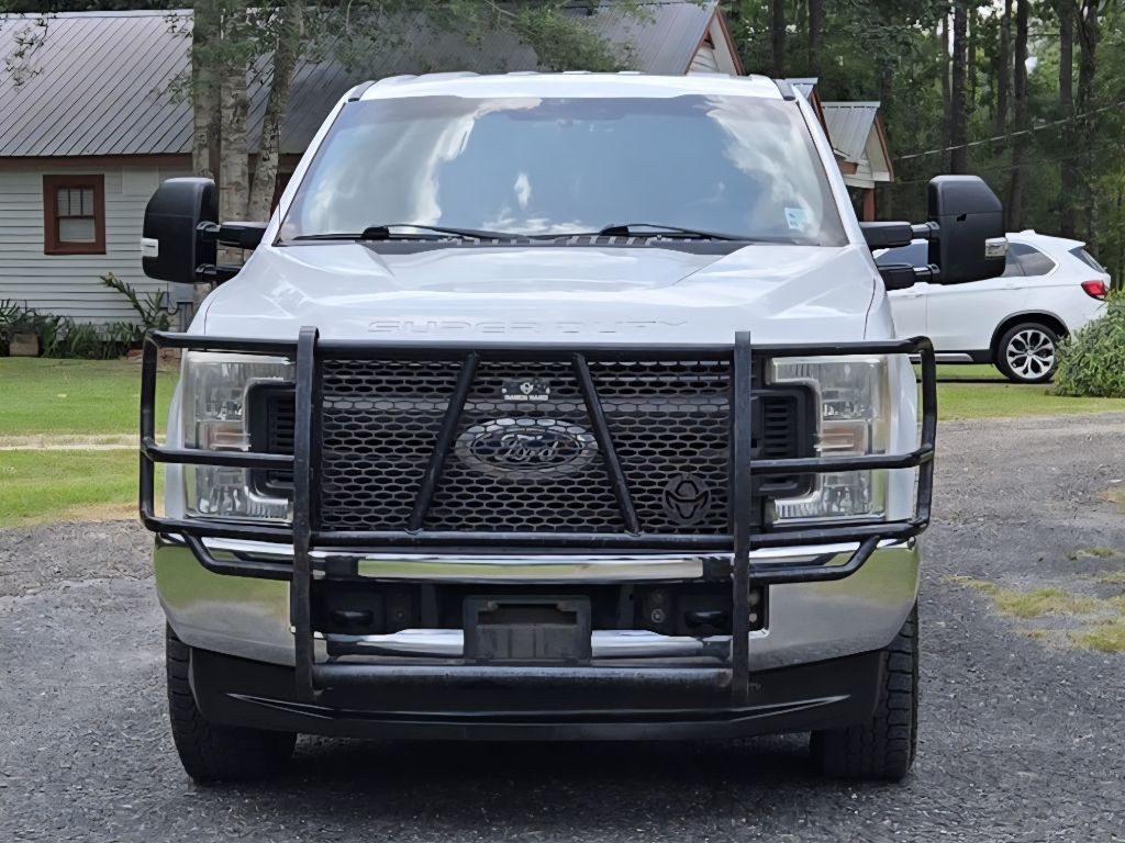 2017 Ford F-250 Image 2