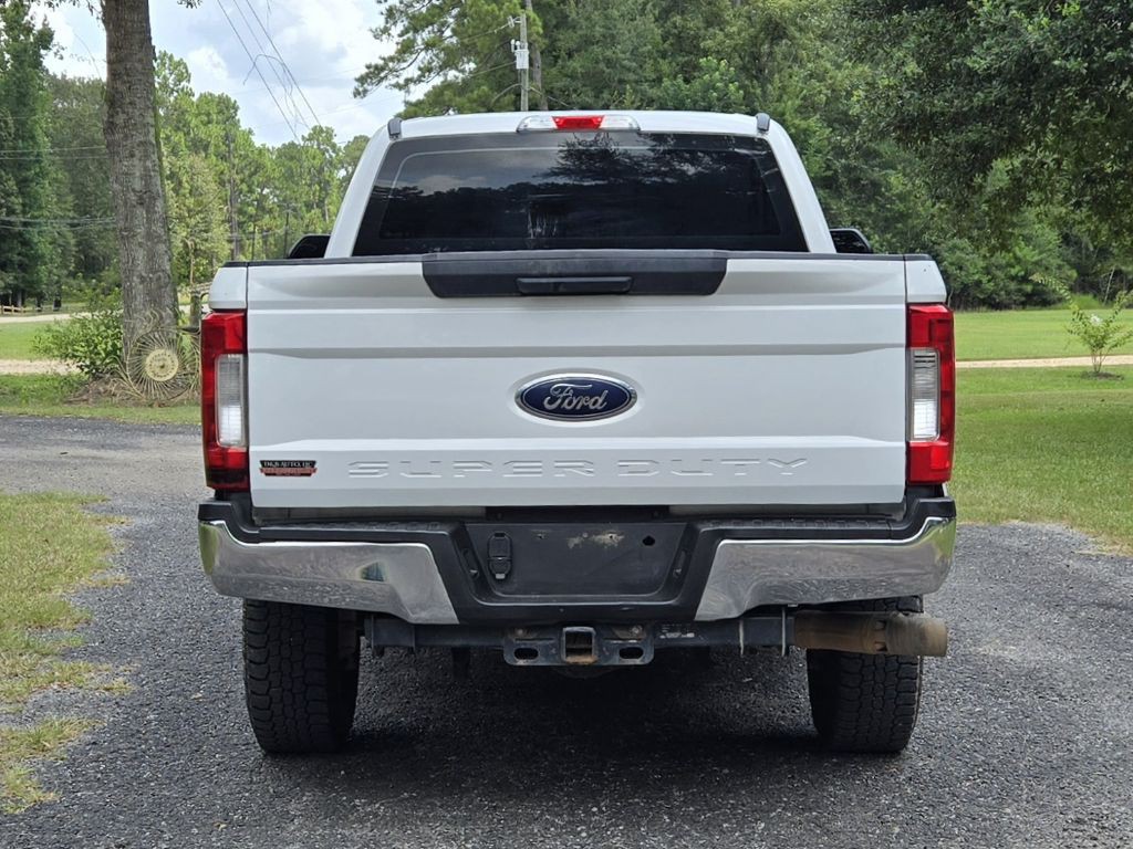 2017 Ford F-250 Image 5