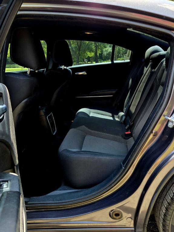 2016 Dodge Charger Image 10