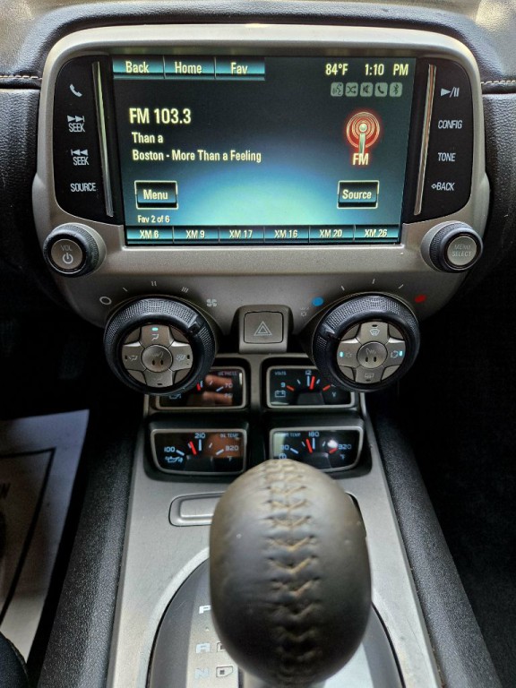 2015 Chevrolet Camaro Image 12