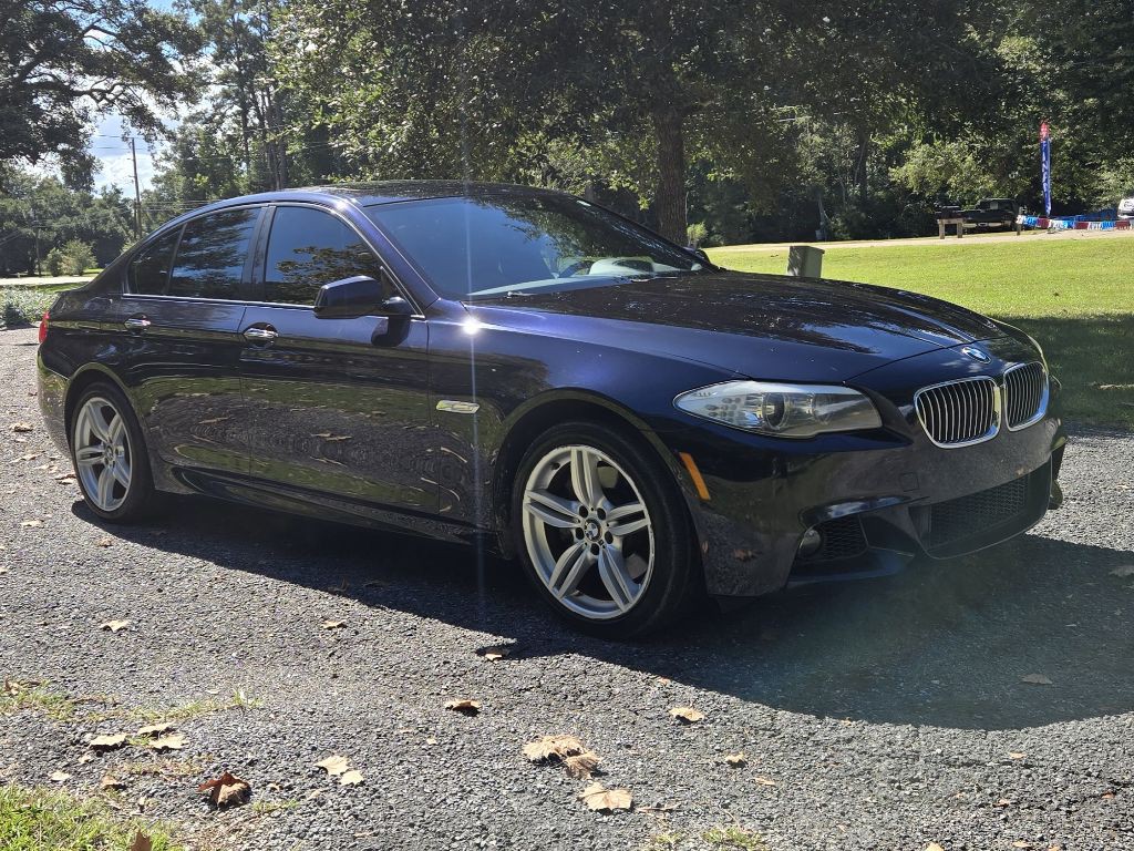 2013 BMW 5 Series Image 3