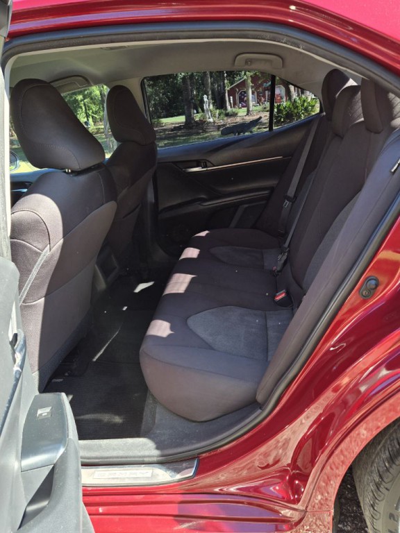2018 Toyota Camry Image 10