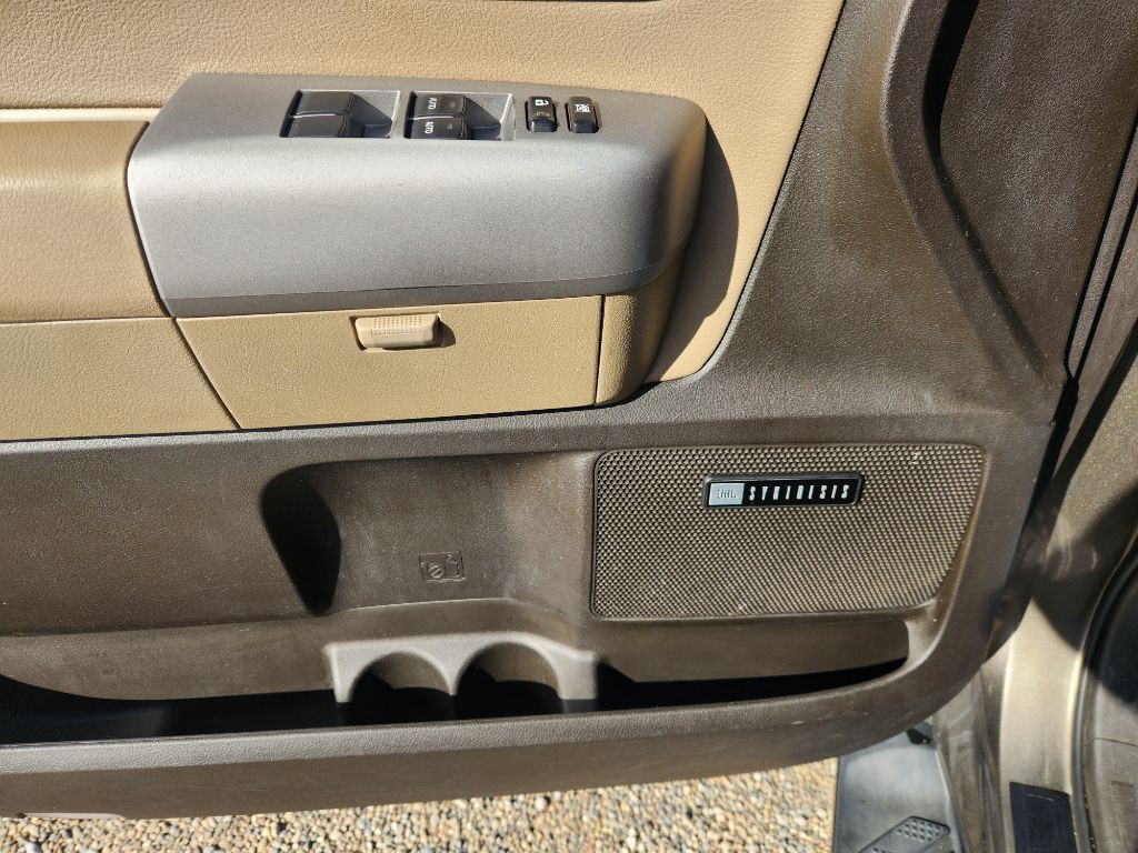 2008 Toyota Sequoia Image 13