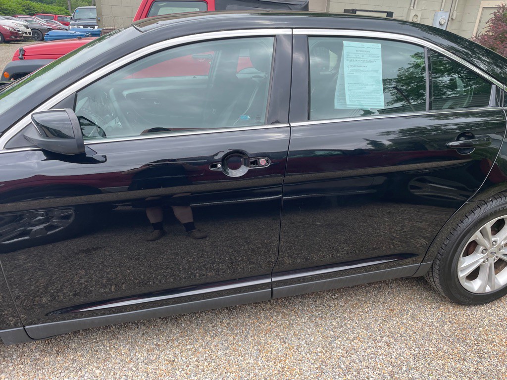 2016 Ford Taurus Image 3