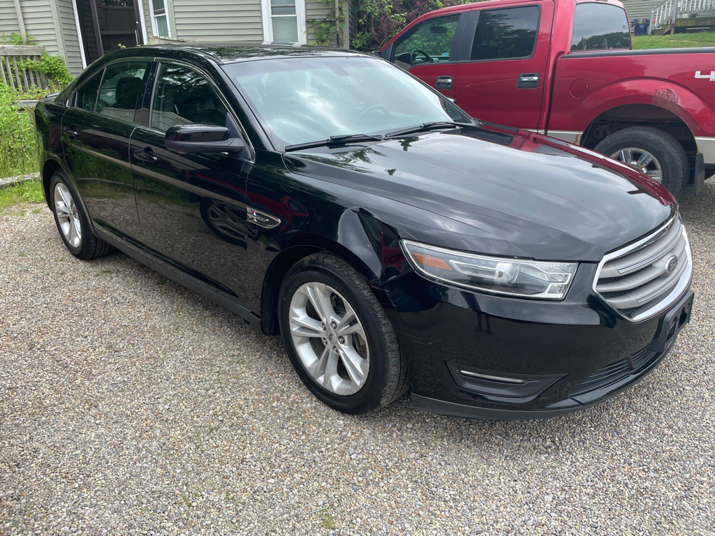 2016 Ford Taurus Image 6