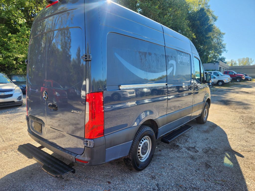 2017 Mercedes-Benz Sprinter Image 8