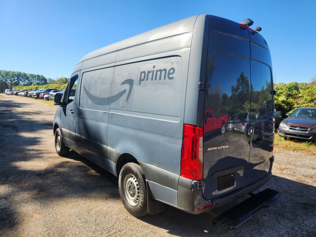 2017 Mercedes-Benz Sprinter Image 10