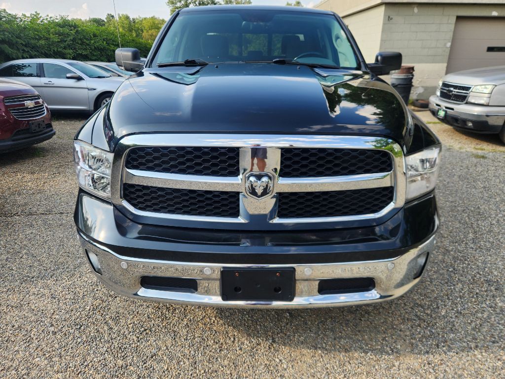 2016 RAM 1500 Image 2