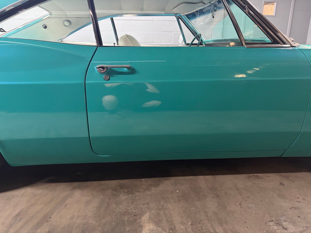 1966 Chevrolet Impala Image 15