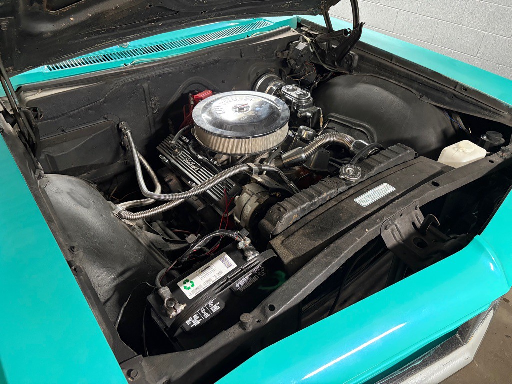 1966 Chevrolet Impala Image 35