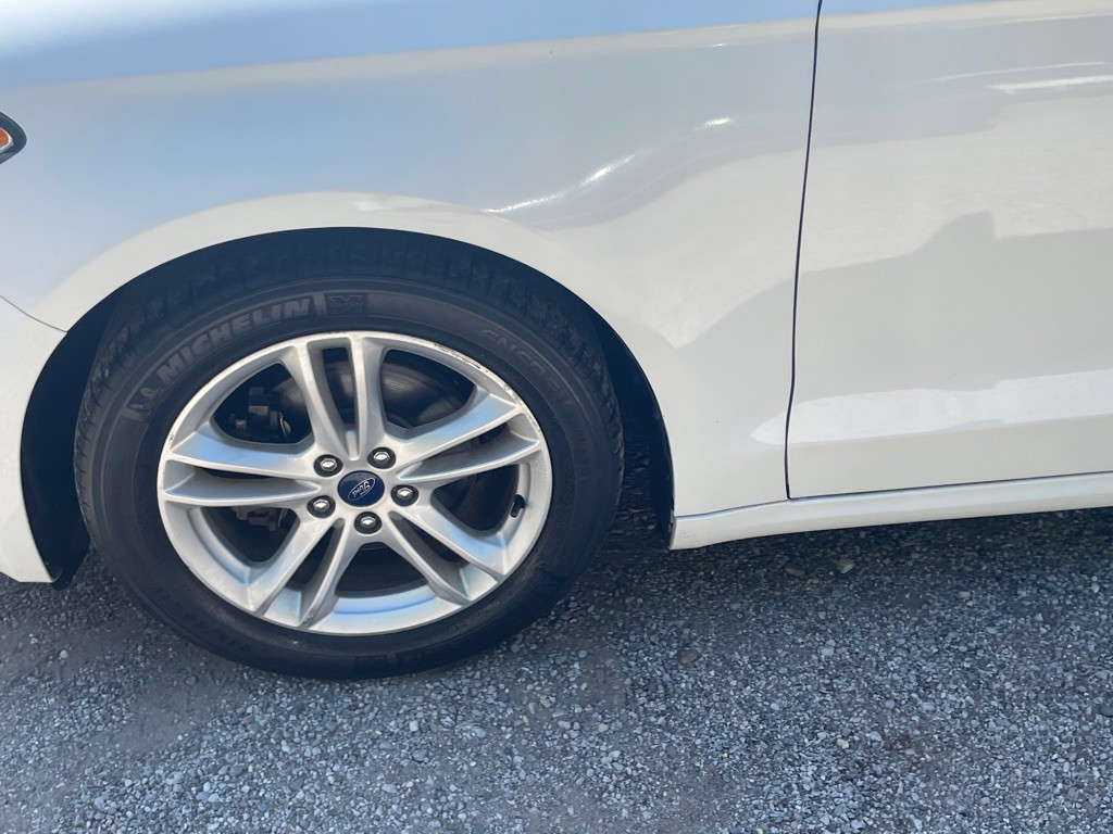 2018 Ford Fusion Image 3