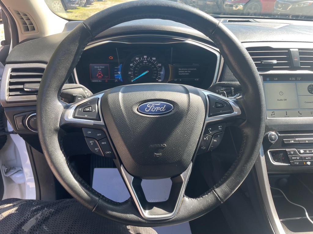 2018 Ford Fusion Image 15
