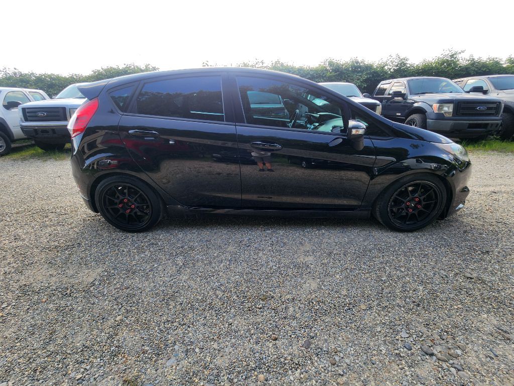 2017 Ford Fiesta Image 3