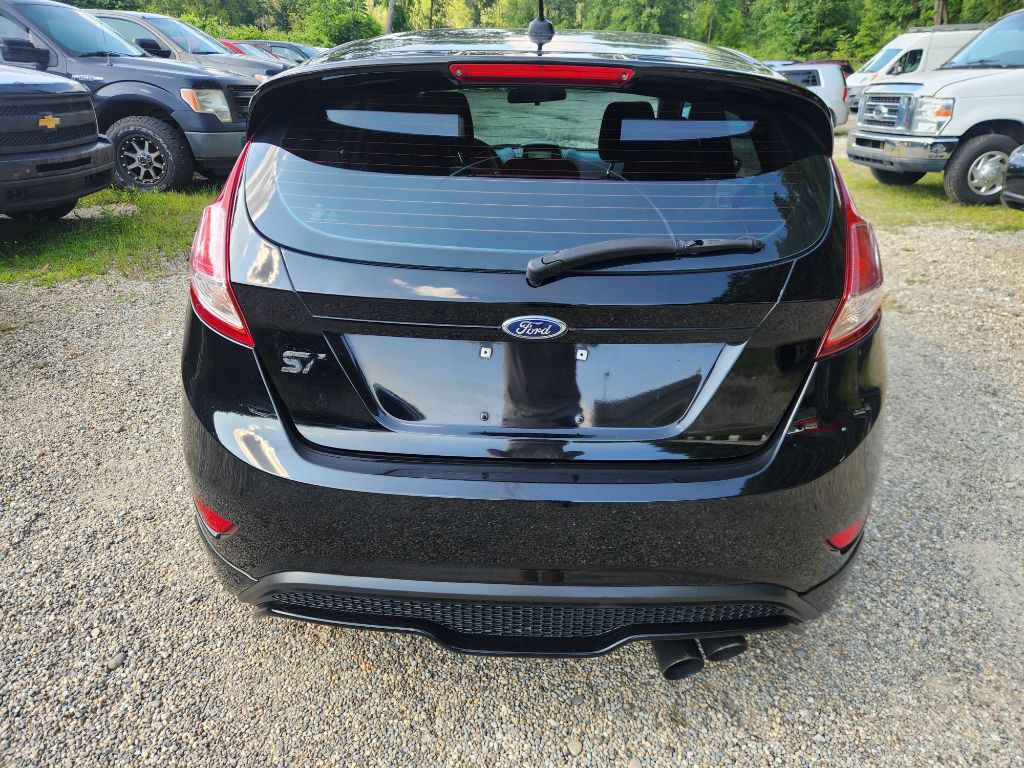 2017 Ford Fiesta Image 36