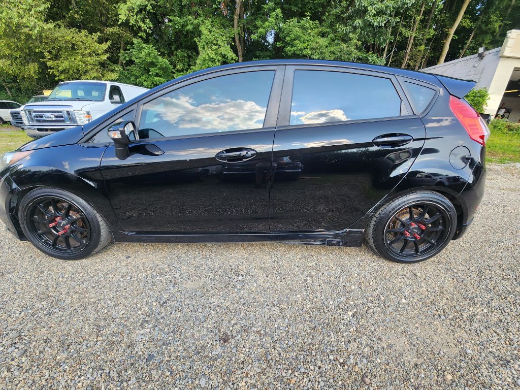 2017 Ford Fiesta Image 39