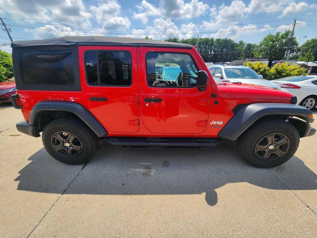 2018 Jeep Wrangler Unlimited Image 2