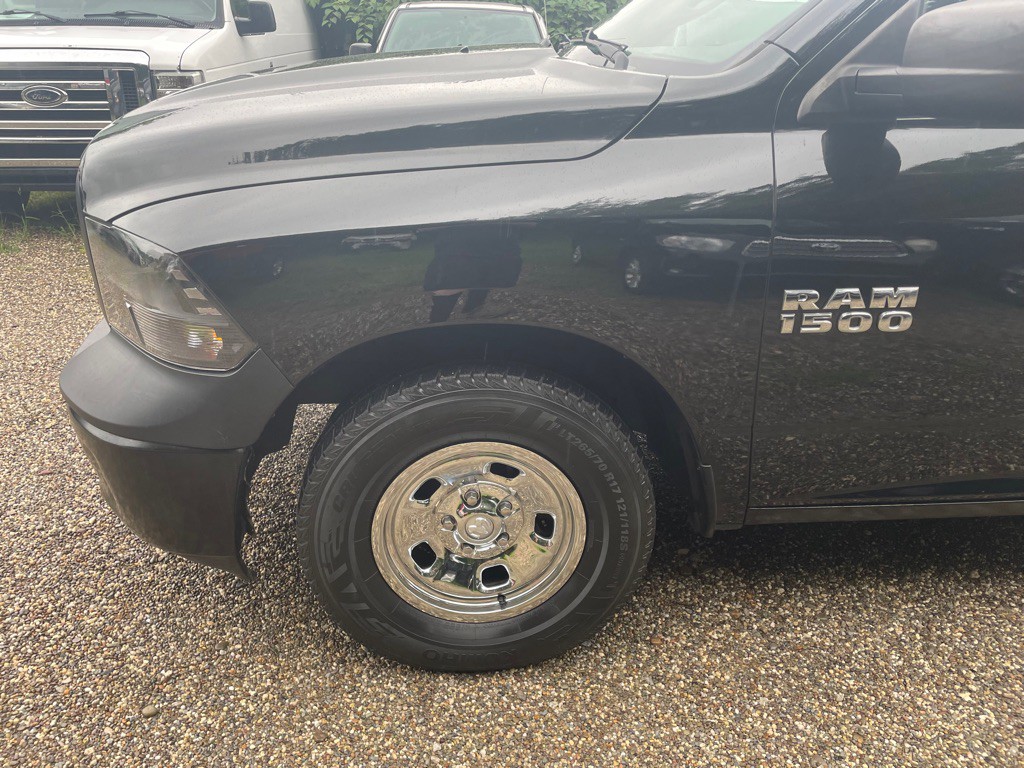 2017 RAM 1500 Image 2