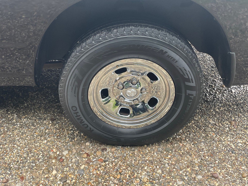 2017 RAM 1500 Image 6