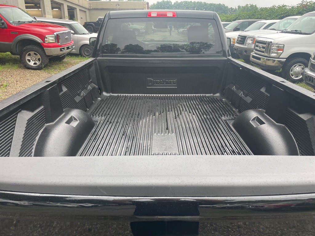 2017 RAM 1500 Image 9