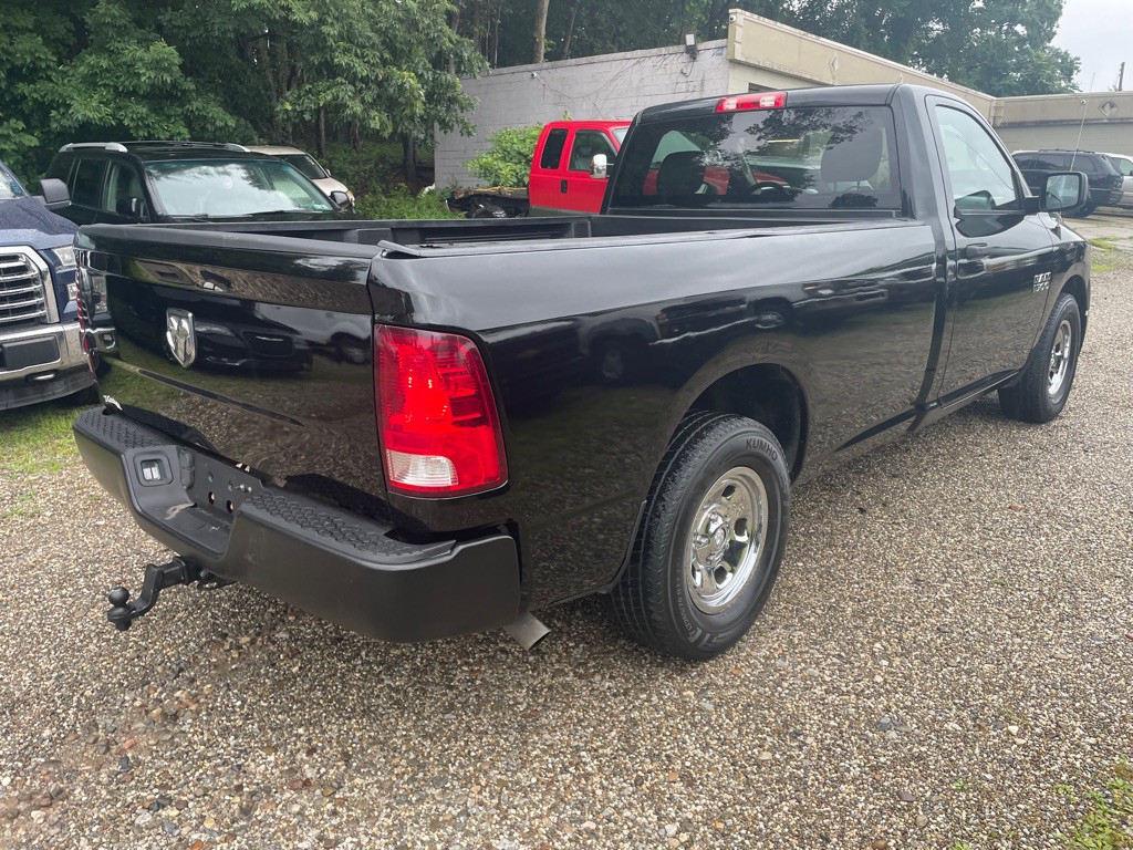 2017 RAM 1500 Image 10