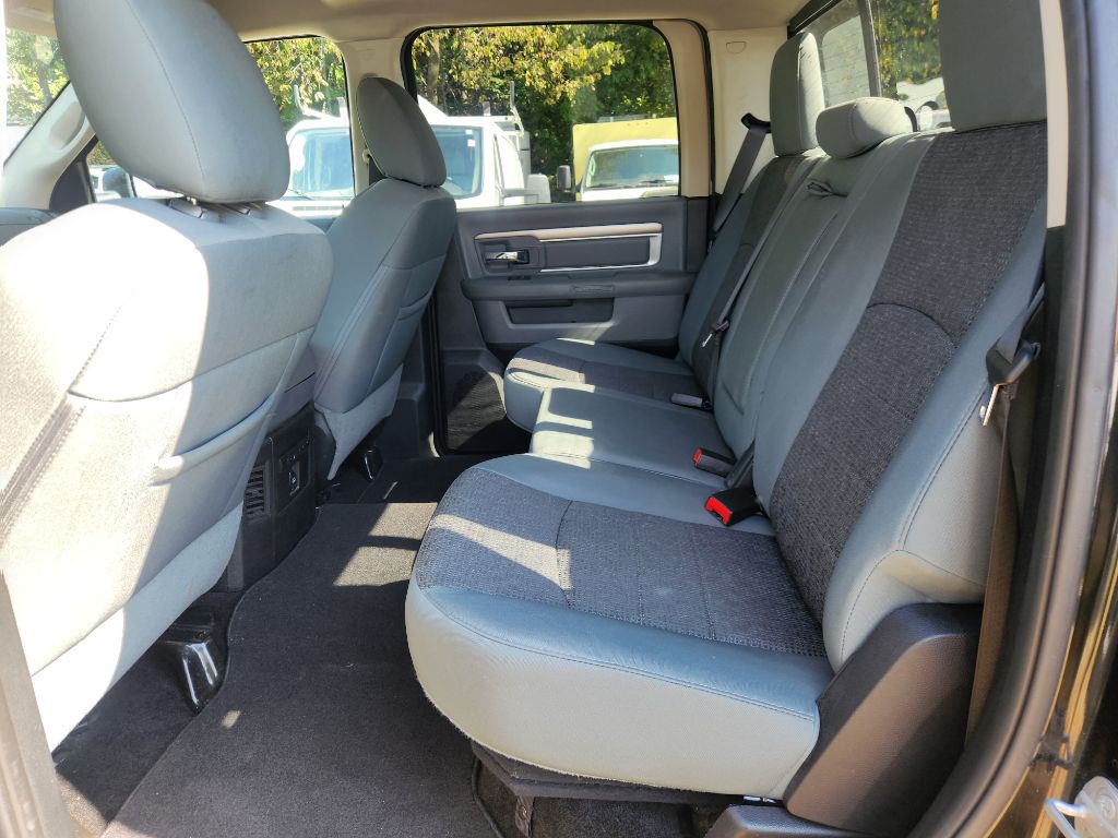 2016 RAM 1500 Image 10