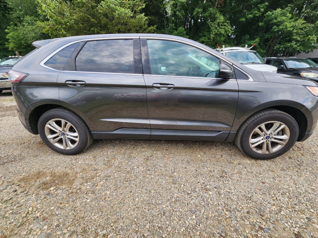 2017 Ford Edge Image 5