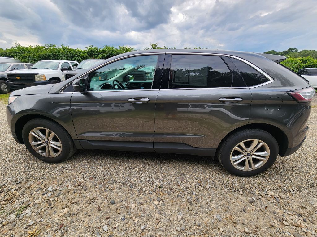 2017 Ford Edge Image 7