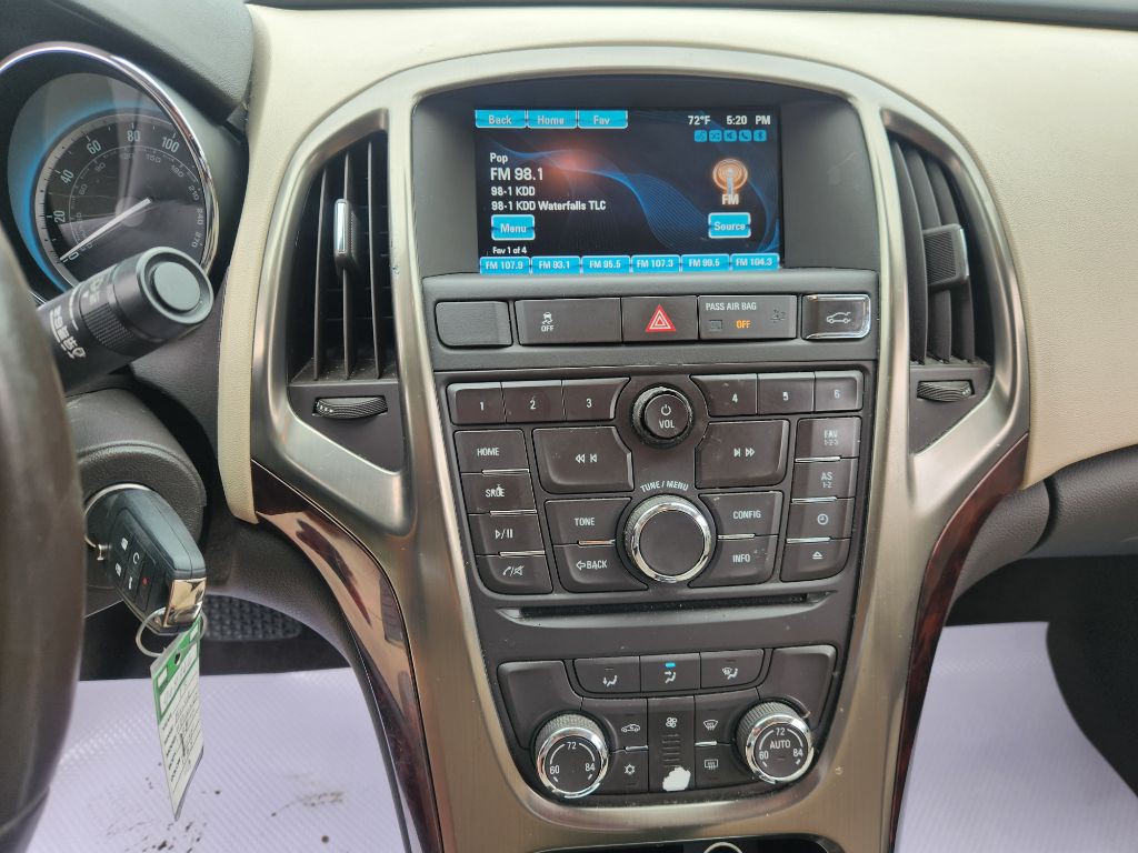 2013 Buick Verano Image 12