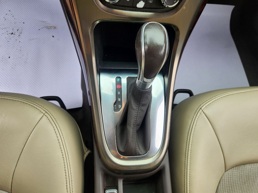 2013 Buick Verano Image 13
