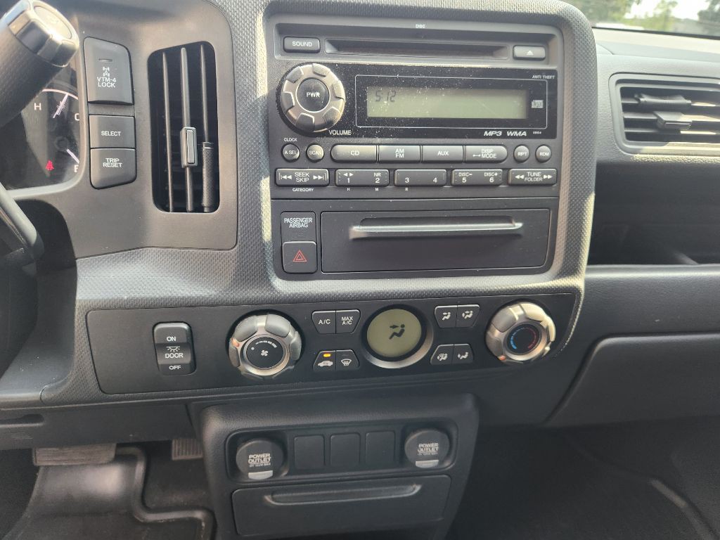 2013 Honda Ridgeline Image 13