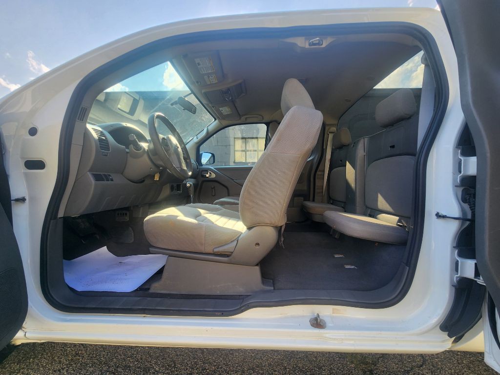 2019 Nissan Frontier Image 9
