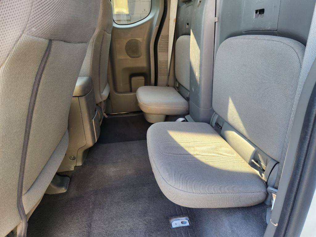 2019 Nissan Frontier Image 10