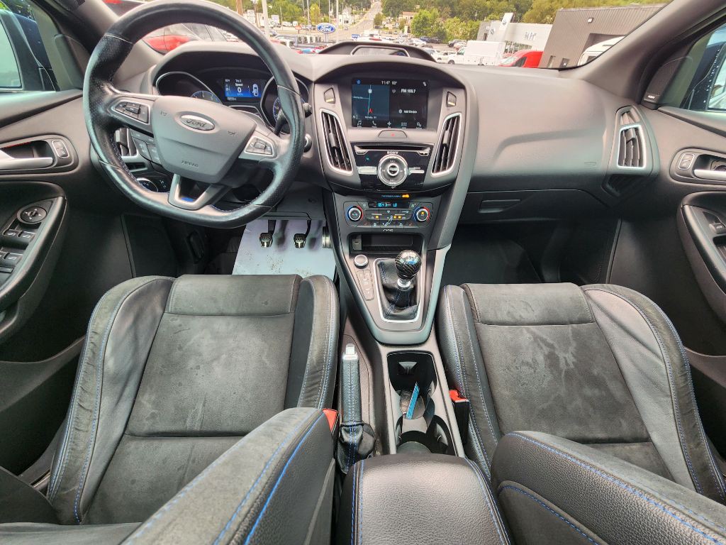 2017 Ford Focus Image 10