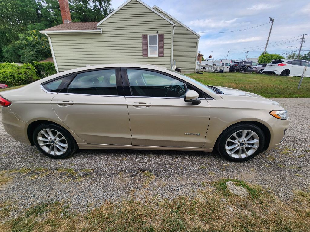 2019 Ford Fusion Image 4
