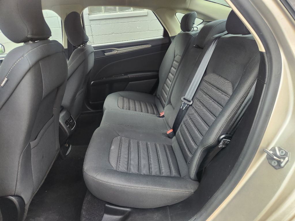 2019 Ford Fusion Image 8