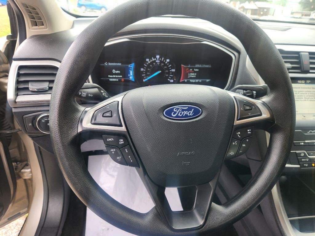 2019 Ford Fusion Image 22