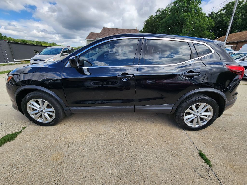 2019 Nissan Rogue Image 8