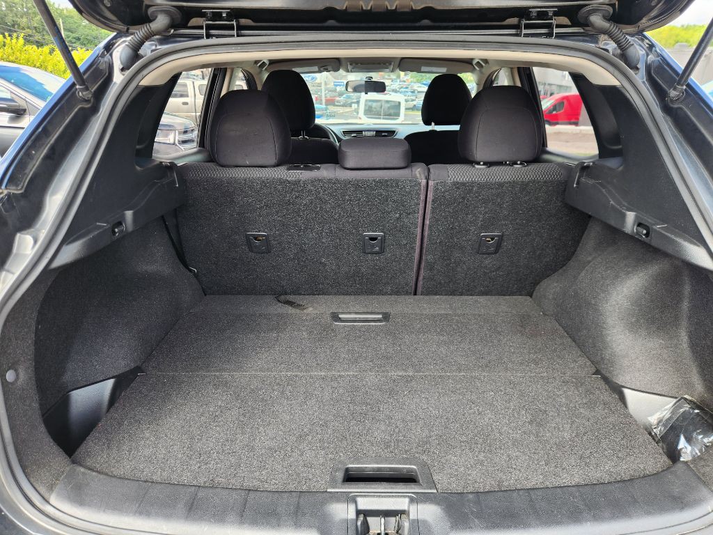 2019 Nissan Rogue Image 10