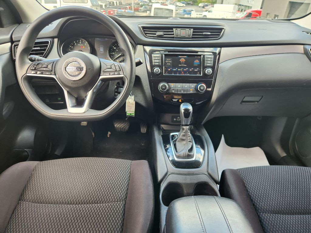 2019 Nissan Rogue Image 21